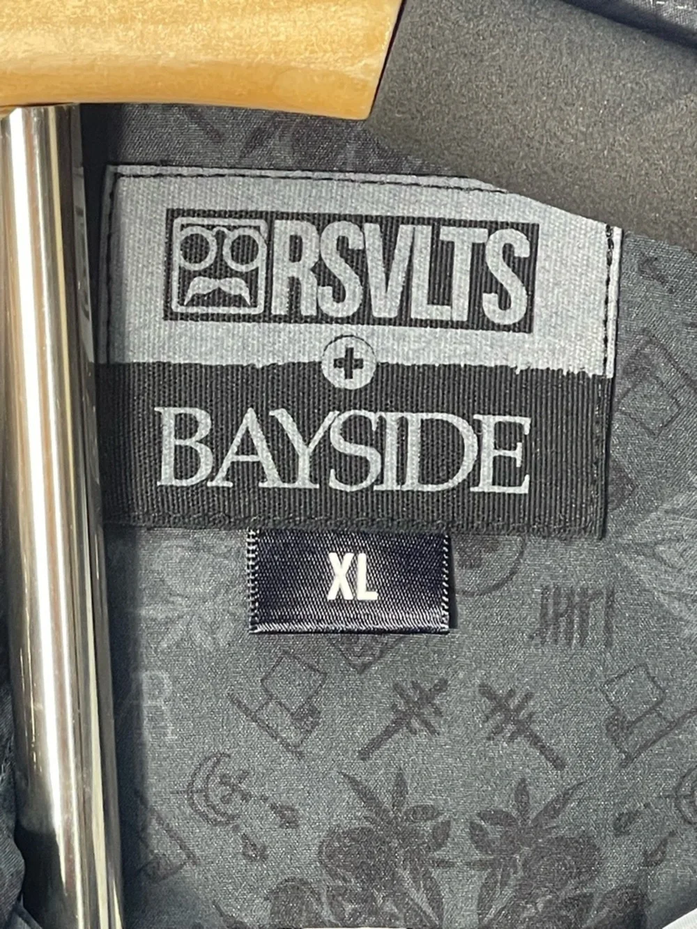 RSVLTS Bayside Cult Album button down in Charcoal. Nick Ghanbarian collab - Picture 3 of 9
